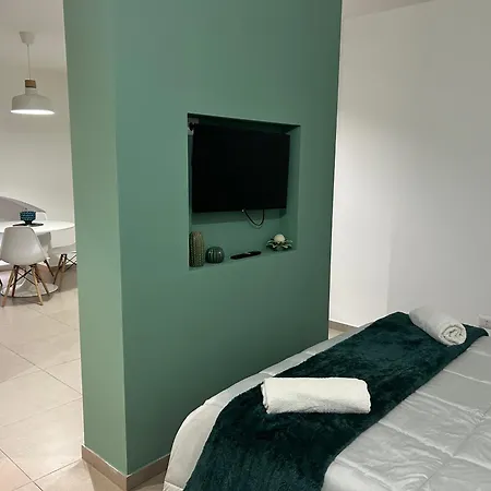 Apartment Sikelia *